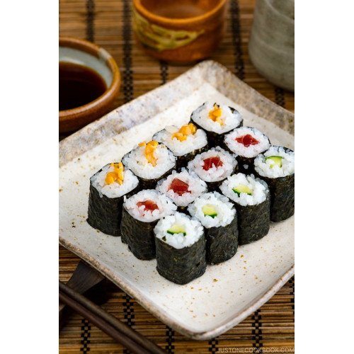 JF10004 [NORI-H/CUT] NORI HALF  CUT-SILVER  (50PCS/PKTX 84PKTS/CTN )